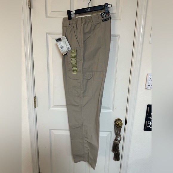 5.11 38x32 Men’s Tactical Series Pants - Picture 3 of 6